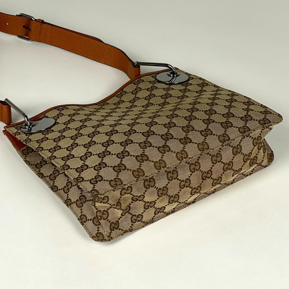 Gucci shoulder beige brown canvas GG bag